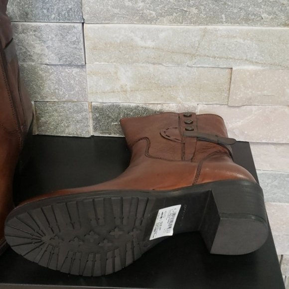 Clarks Women's Maymie Skye Boot (21) - Picture 7 of 7